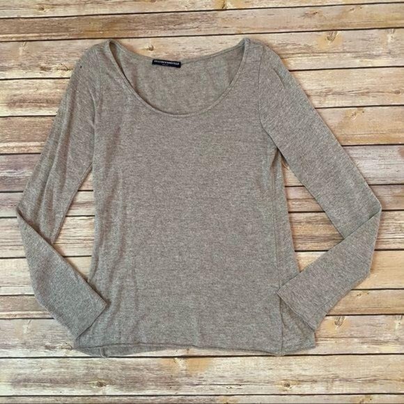 Brandy Melville Sweaters - Brandy Melville Tan Wool Blend Pullover Sweater S